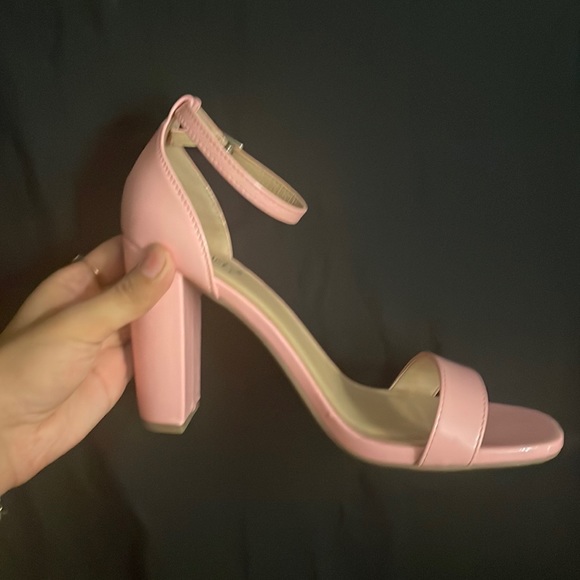 Pink High Heels Size 10 - Picture 1 of 2